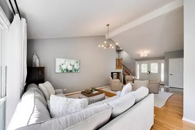 1939 Clover Road, Northbrook, IL 60062 - Photo 7