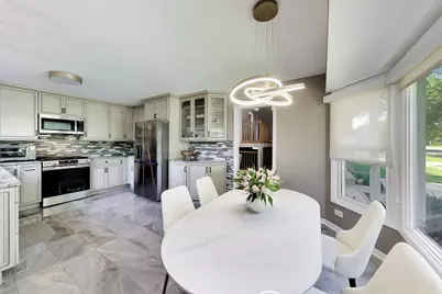 1939 Clover Road, Northbrook, IL 60062 - Photo 13