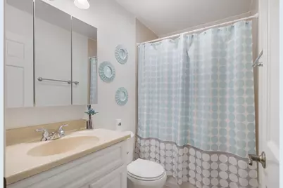 725 W Huntington Commons Road #306, Mount Prospect, IL 60056 - Photo 13