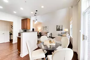 899 Bromley Pl, Northbrook, IL 60062 - Photo 5