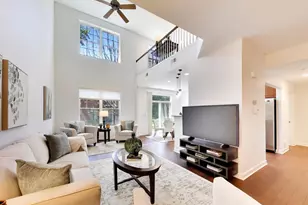 899 Bromley Pl, Northbrook, IL 60062 - Photo 3