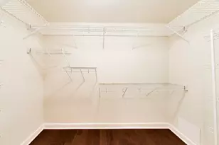899 Bromley Pl, Northbrook, IL 60062 - Photo 13