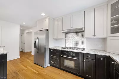 [Address not provided], Skokie, IL 60076 - Photo 7