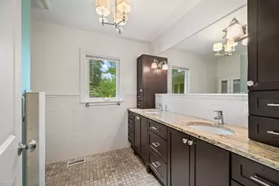[Address not provided], Skokie, IL 60076 - Photo 15