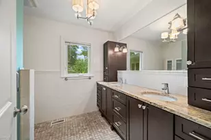 [Address not provided], Skokie, IL 60076 - Photo 15