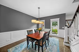 877 Sheehan Ave, Glen Ellyn, IL 60137 - Photo 3