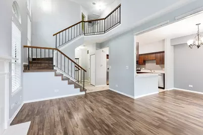 1175 Regency Drive, Schaumburg, IL 60193 - Photo 9