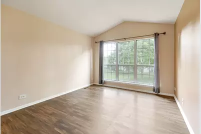 1175 Regency Drive, Schaumburg, IL 60193 - Photo 13