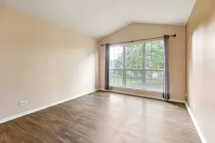 1175 Regency Dr, Schaumburg, IL 60193 - Photo 13