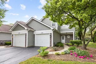 1175 Regency Dr, Schaumburg, IL 60193 - Photo 1