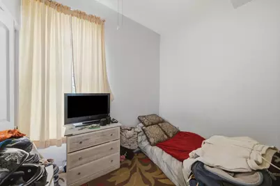 906 N Monticello Avenue, Chicago, IL 60651 - Photo 13