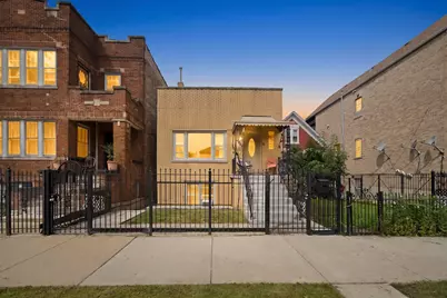 906 N Monticello Avenue, Chicago, IL 60651 - Photo 1