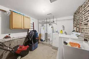 906 N Monticello Ave, Chicago, IL 60651 - Photo 23