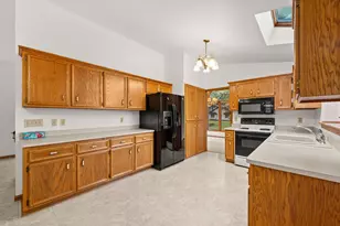 12191 231st Ave, Trevor, WI 53179 - Photo 11