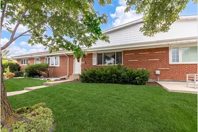 9025 Sherry Lane #9025, Des Plaines, IL 60016 - Photo 1