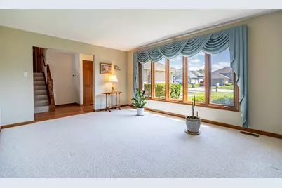 20140 Dolphin Avenue, Lynwood, IL 60411 - Photo 3
