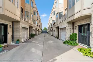 3262 W Armitage Ave, Chicago, IL 60647 - Photo 3