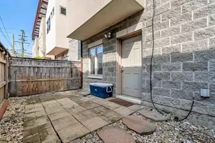 3262 W Armitage Ave, Chicago, IL 60647 - Photo 27