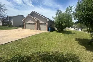 1235 Patriot Way, Bourbonnais, IL 60914 - Photo 3