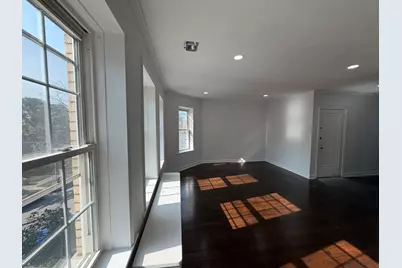 8041 Kilpatrick Avenue #3, Skokie, IL 60076 - Photo 5