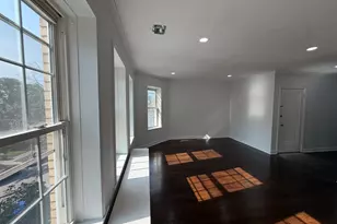 8041 Kilpatrick Ave, Skokie, IL 60076 - Photo 5