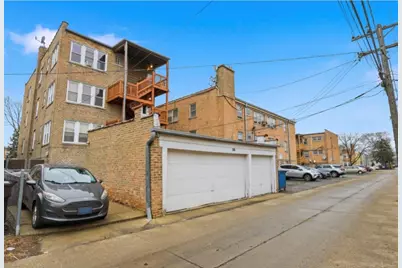 8041 Kilpatrick Avenue #3, Skokie, IL 60076 - Photo 17