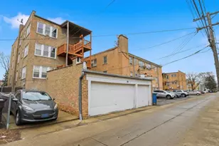 8041 Kilpatrick Ave, Skokie, IL 60076 - Photo 17