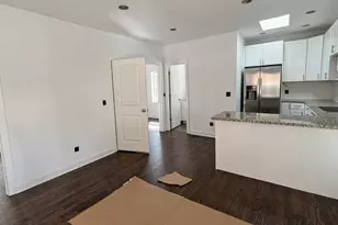 3726 N Racine Ave, Chicago, IL 60613 - Photo 3