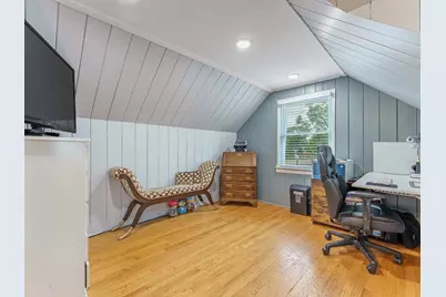 301 W Lonnquist Boulevard, Mount Prospect, IL 60056 - Photo 19
