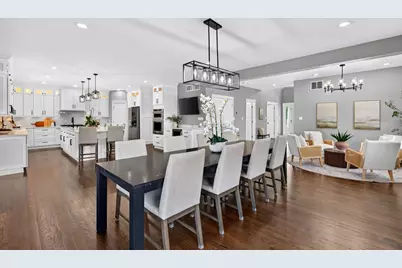 [Address not provided], North Aurora, IL 60542 - Photo 15