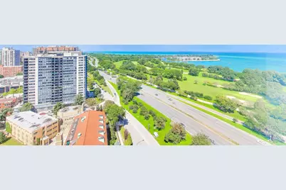 3950 N Lake Shore Drive #2202, Chicago, IL 60613 - Photo 5
