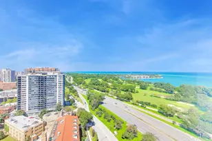 3950 N Lake Shore Dr, Chicago, IL 60613 - Photo 5