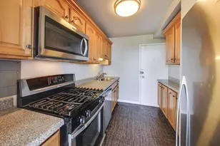 3950 N Lake Shore Dr, Chicago, IL 60613 - Photo 7