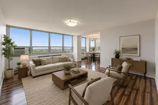 3950 N Lake Shore Dr, Chicago, IL 60613 - Photo 3