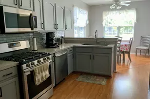 16341 Carver Lake Ct, Crest Hill, IL 60403 - Photo 3