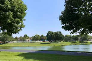 16341 Carver Lake Ct, Crest Hill, IL 60403 - Photo 35