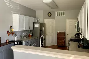 16341 Carver Lake Ct, Crest Hill, IL 60403 - Photo 7