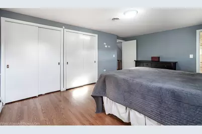 6400 N Knox Avenue, Lincolnwood, IL 60712 - Photo 19