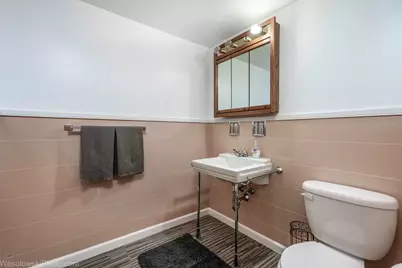 6400 N Knox Avenue, Lincolnwood, IL 60712 - Photo 27