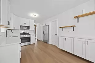9734 S Princeton Ave, Chicago, IL 60628 - Photo 17