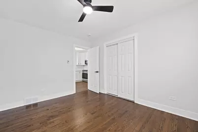 9734 S Princeton Avenue, Chicago, IL 60628 - Photo 15