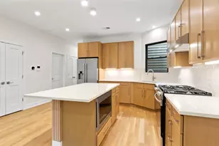 1246 W Bryn Mawr Ave, Chicago, IL 60660 - Photo 7