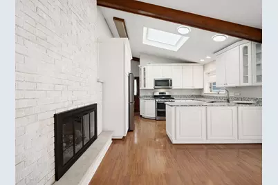 842 S Euclid Avenue, Villa Park, IL 60181 - Photo 9