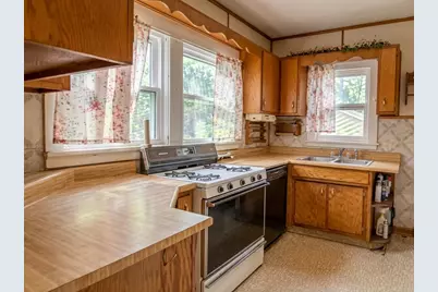 109 N 26th Street, Mattoon, IL 61938 - Photo 3