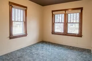 109 N 26th St, Mattoon, IL 61938 - Photo 7