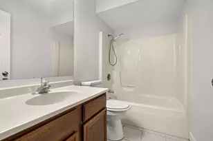 110 Poseidon Ln SW, Poplar Grove, IL 61065 - Photo 9