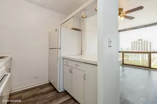 4343 N Clarendon Ave, Chicago, IL 60613 - Photo 7
