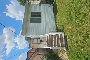 10149 S State St, Chicago, IL 60628 - Photo 25