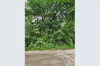 35 Ridgeland Avenue, Fox Lake, IL 60020 - Photo 1