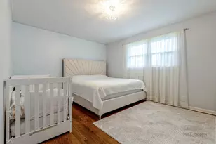 8001 S Thomas Ave, Bridgeview, IL 60455 - Photo 9